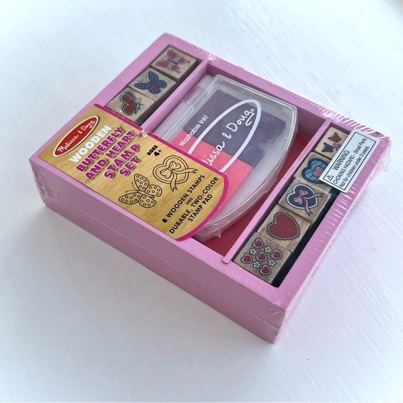 NEW Melissa & Doug Butterfly & Heart Wooden Rubber Stamp Set Valentines Crafts - Picture 8 of 8
